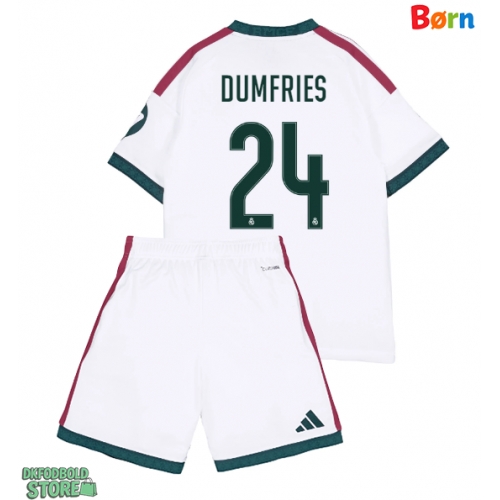 Real Madrid Denzel Dumfries #24 Replika Babytøj Hjemmebanesæt Børn 2026-27 Kortærmet (+ Korte bukser)